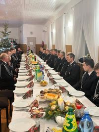 600976898_1296797515818929_5974601941009741322_n